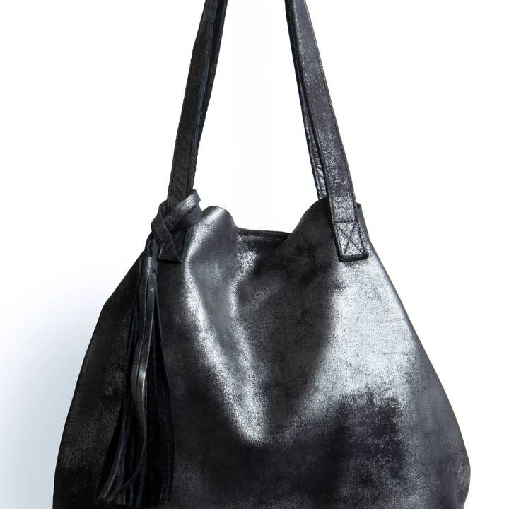 Juliette Shopper aus italienischem Leder in Metallic-Optik in Schwarz für den Großhandel von Viva Bags of California