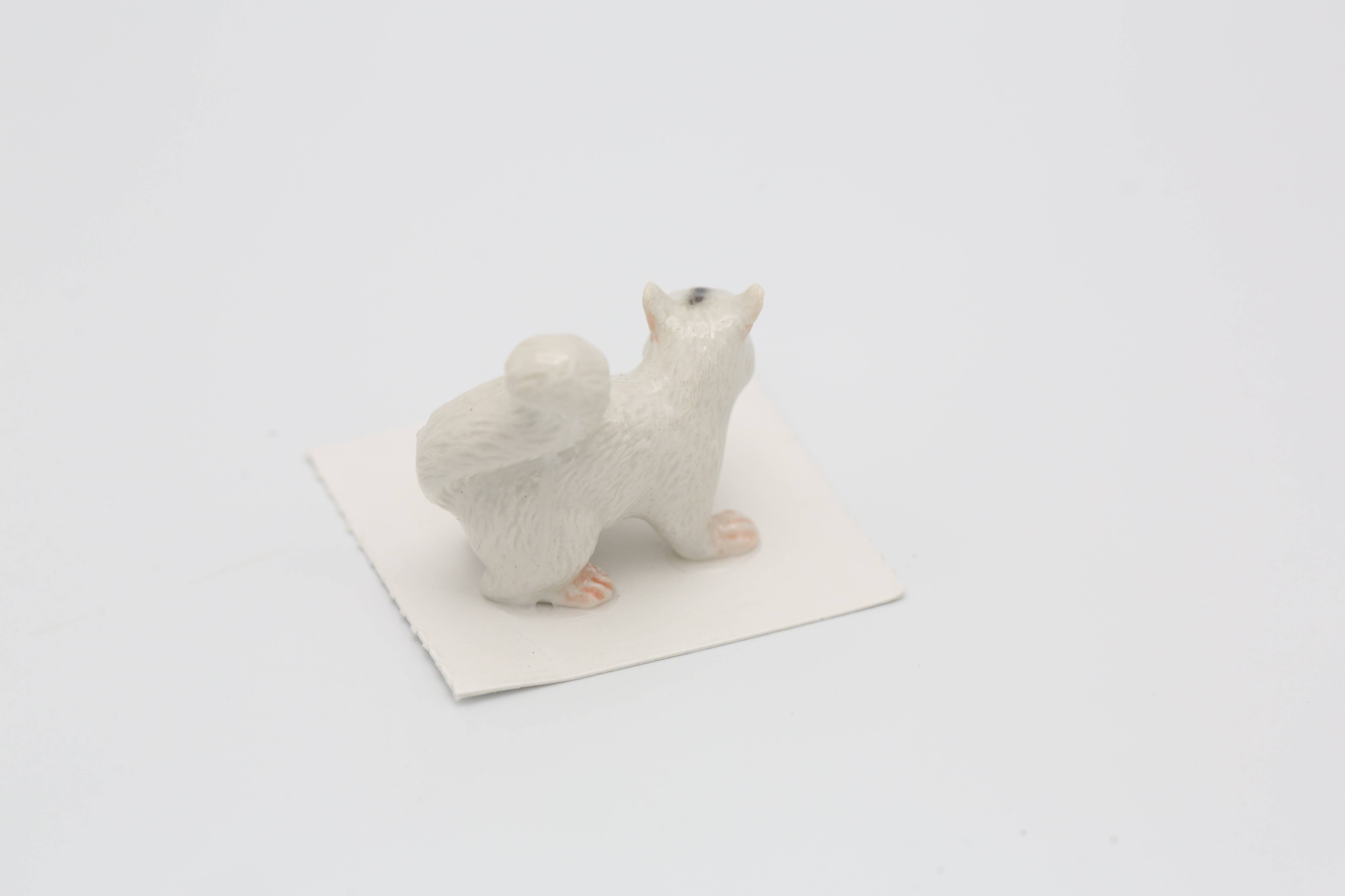 Little Critterz - Wholesale Decorative Figurine - Bree White Squirrel Porcelain Miniature1