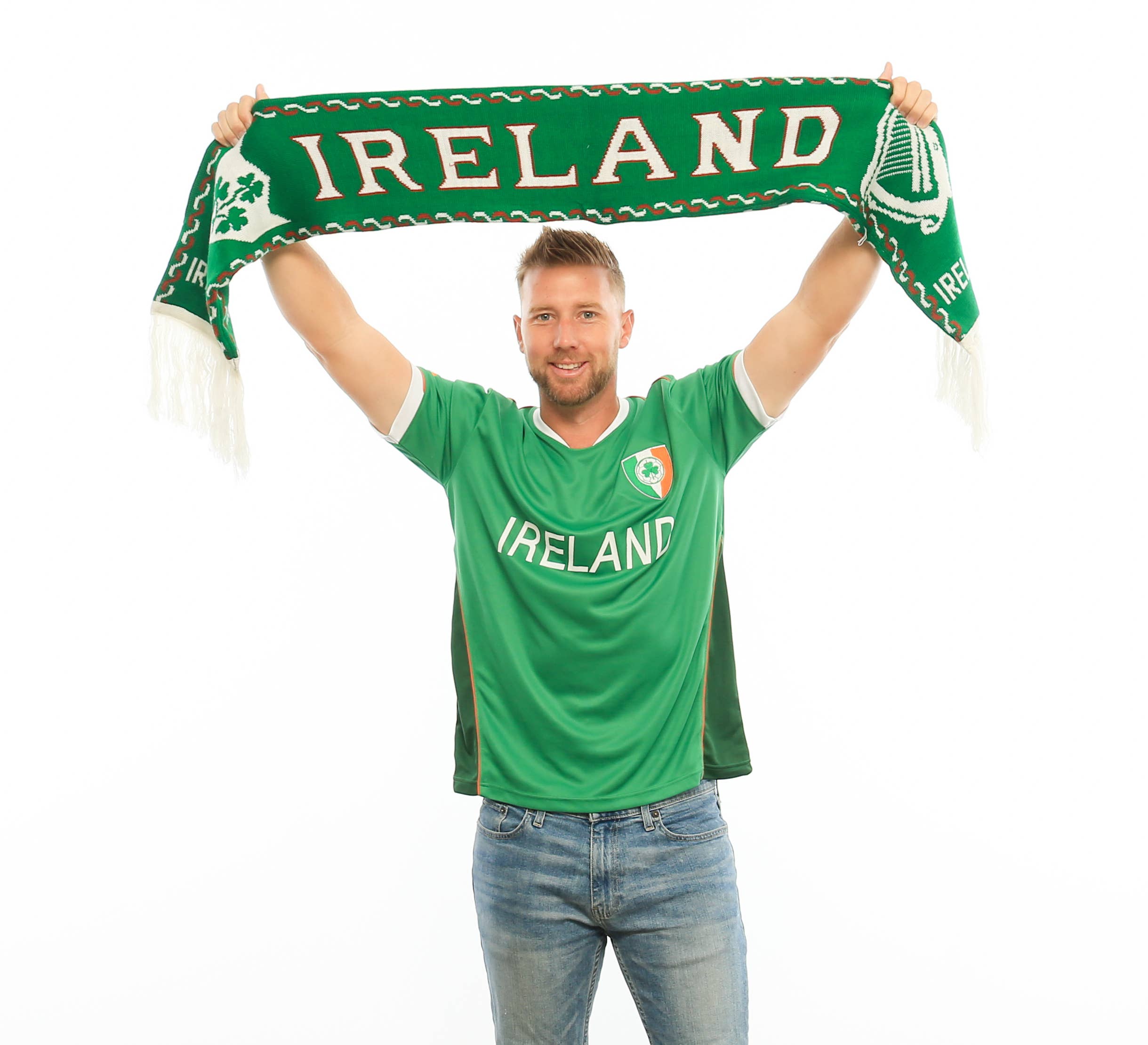 Dublin Gift Company - Wholesale Scarf - Unisex - Ireland Soccer Fan Scarf1