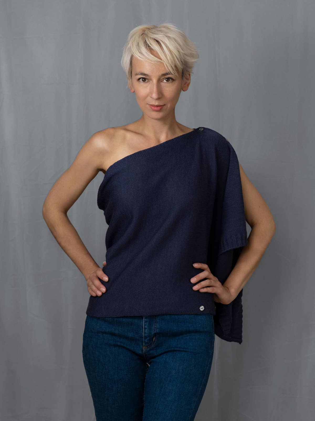 Lana Bambini – wholesale Cardigan – Women’s – The Pelerine3