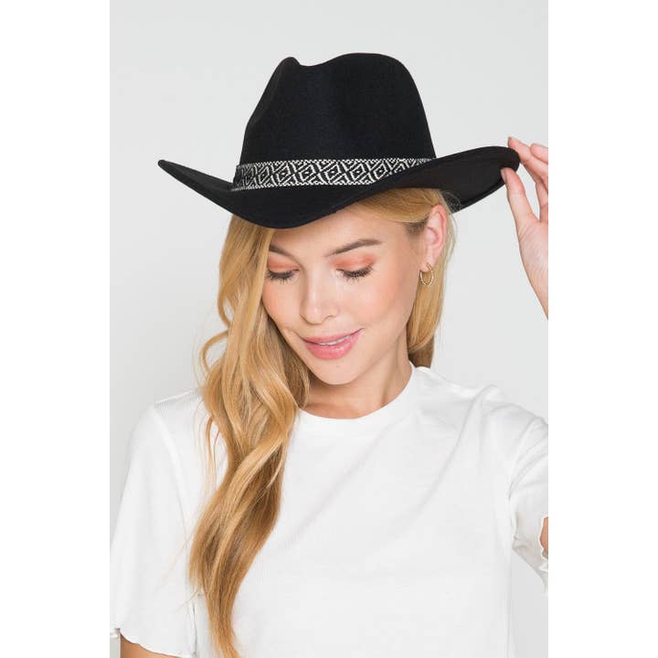 JOSSLYN by wall to wall - Wholesale Fedora - Women's - A VINTAGE CLASSIC COW BOY HAT WITH AZTEC TRIM | 40HW3133