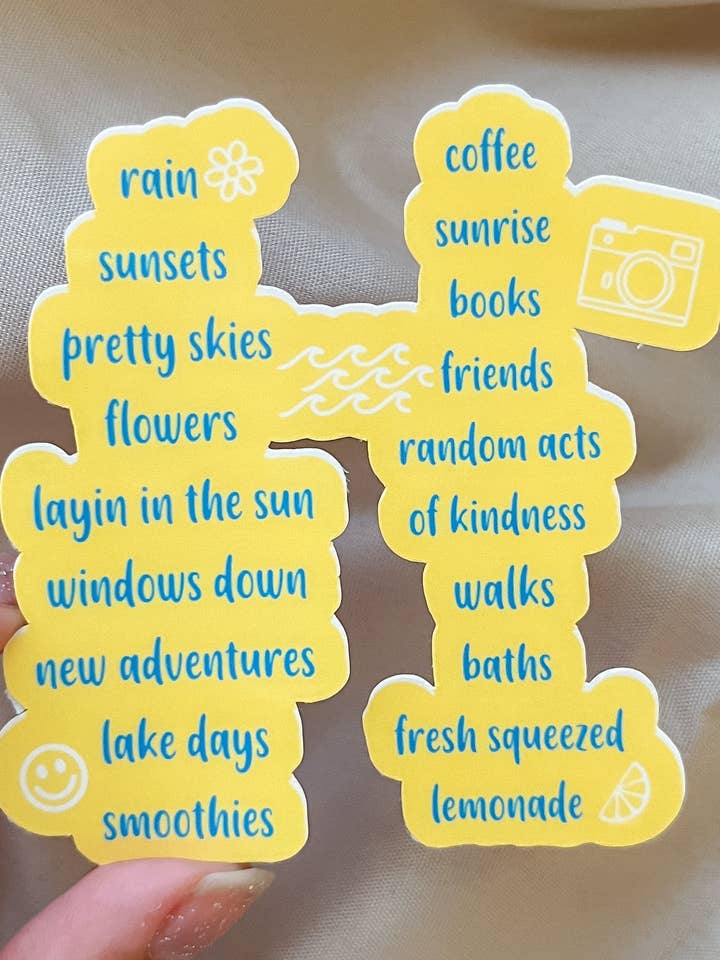 Profitez du sticker Small Moments pour la vente par Pursuit of creations
