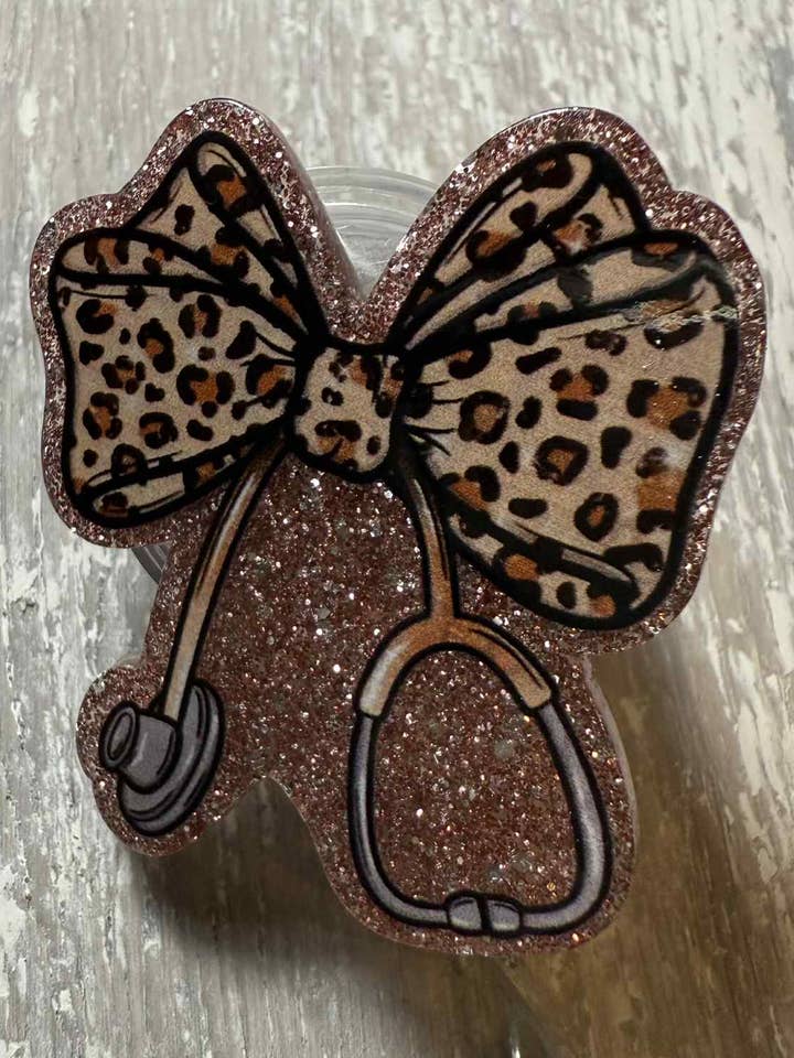 Porta-crachá Dourado Rosa Leopardo com Laço por atacado de The Wild Poppy