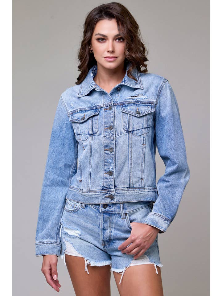 Hidden Jeans - Wholesale Denim Jacket - Women's - Light Wash Fitted Trucker Jacket