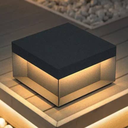 Kiyo Home - Wholesale Outdoor/Lawn Light - Vela Solar Lights (4-Piece Set) | Outdoor Fence Post Light0