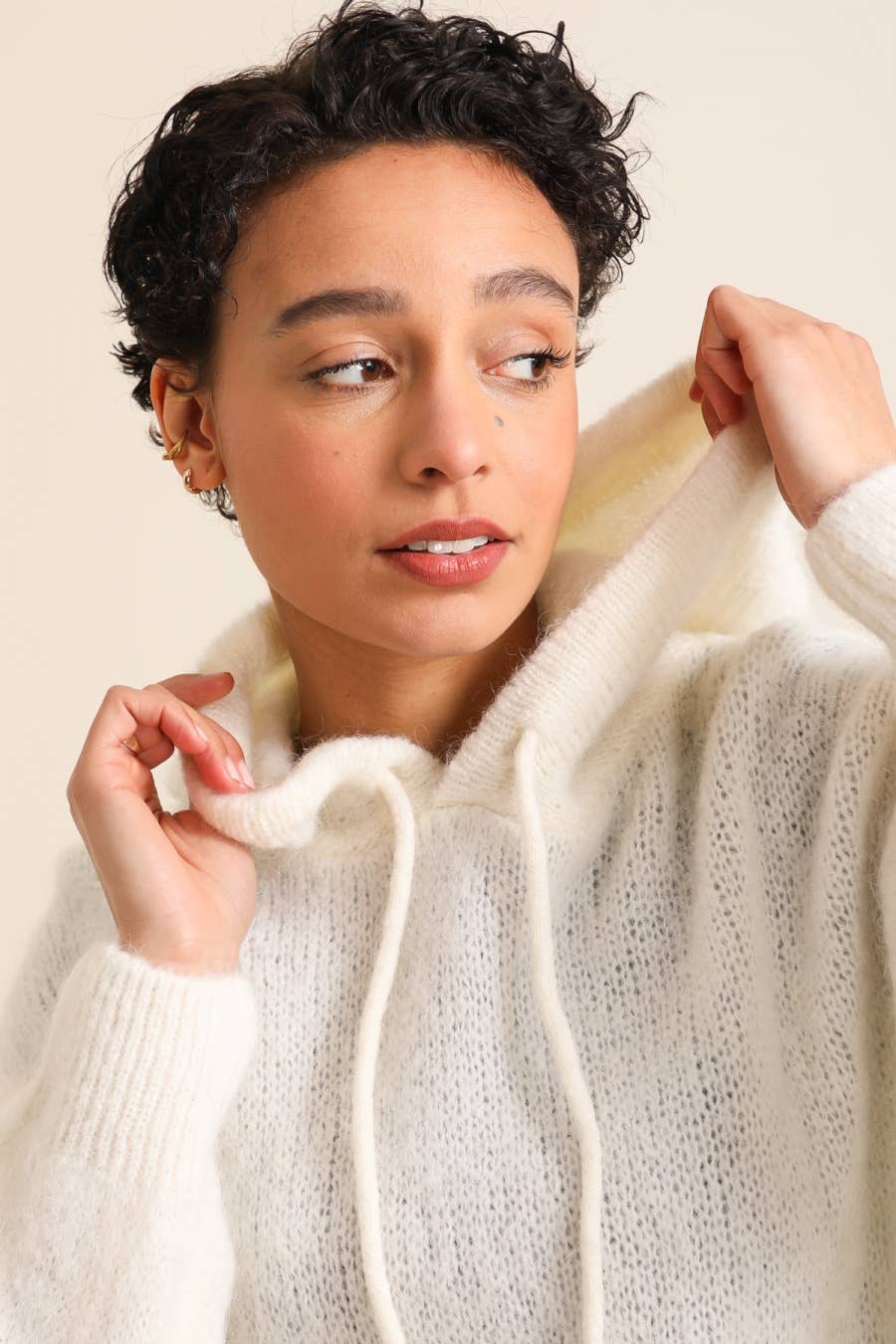 NAÏS PARIS - Wholesale Hoodie - Women's - MOHAIR AND WOOL HOODY-STYLE SWEATER4