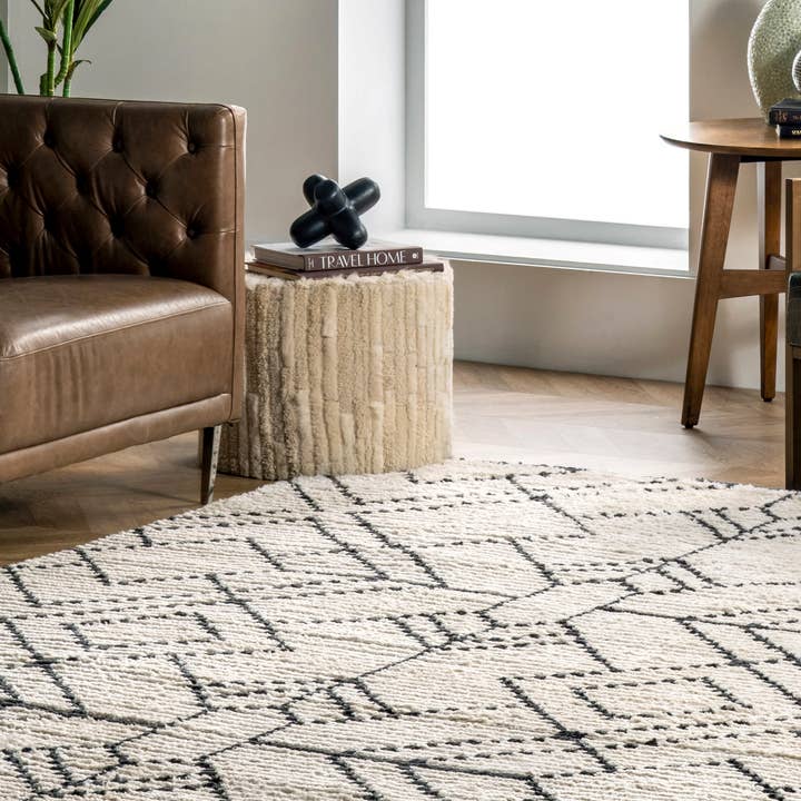 Beige Carlina Modern Geometric Soft Shag Fringe Area Rug for wholesale on Faire7