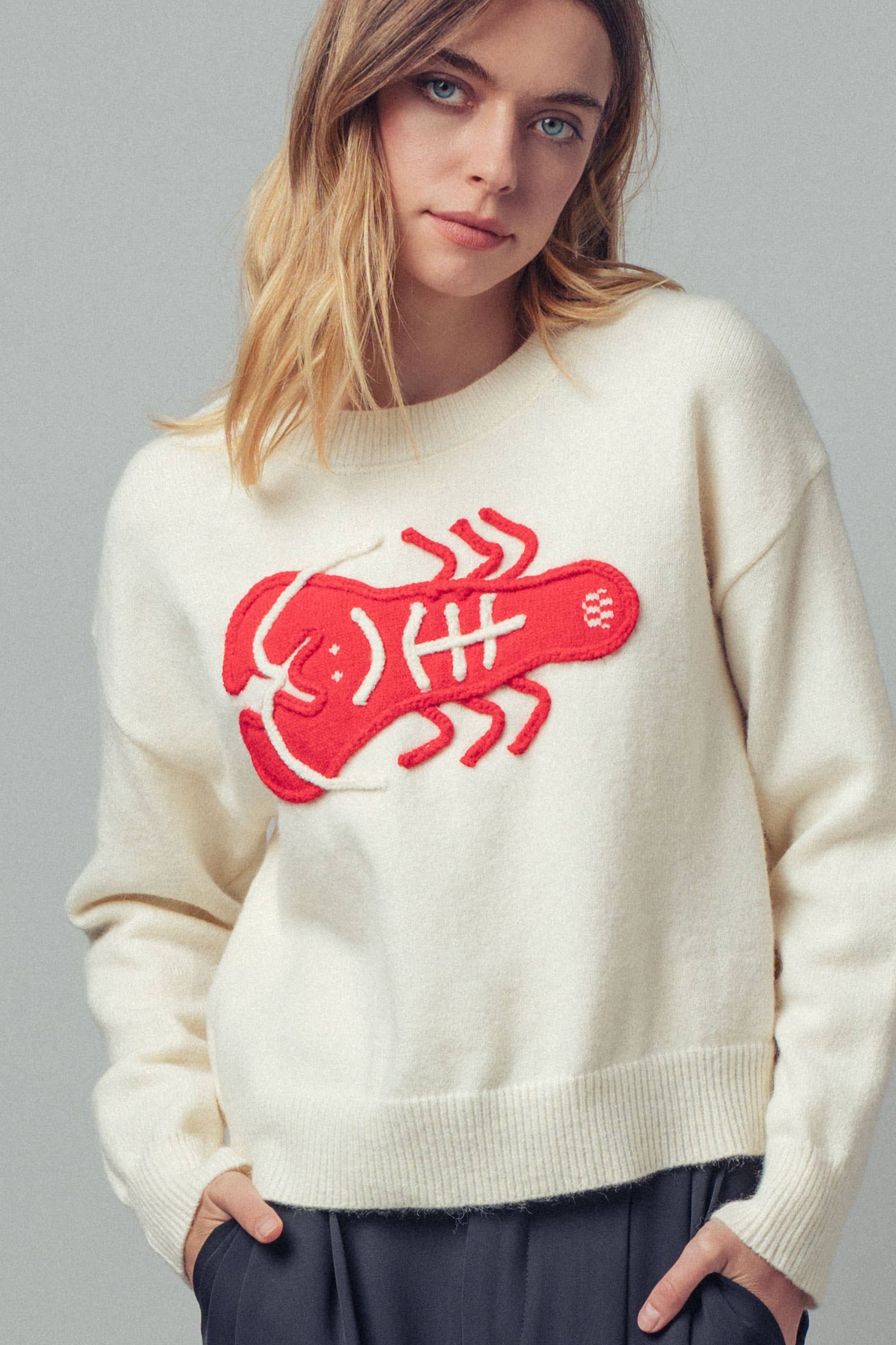 Urban Daizy - Vente Pull en maille – femme - Pull à déclaration nautique avec homard rouge brodé12