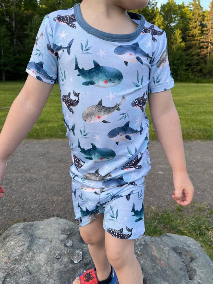 Stay Dreamy - Wholesale Sleepwear Set - Kids - T-shirt & Shorts Kids PJ Set - Snuggle Sharks1