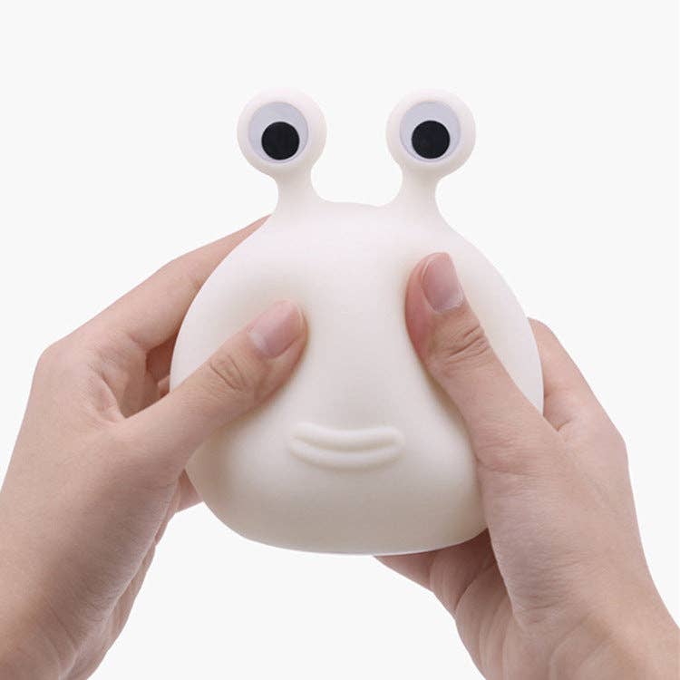 WIT USB-oplaadbare Slak Nachtlampje voor groothandel op Faire3