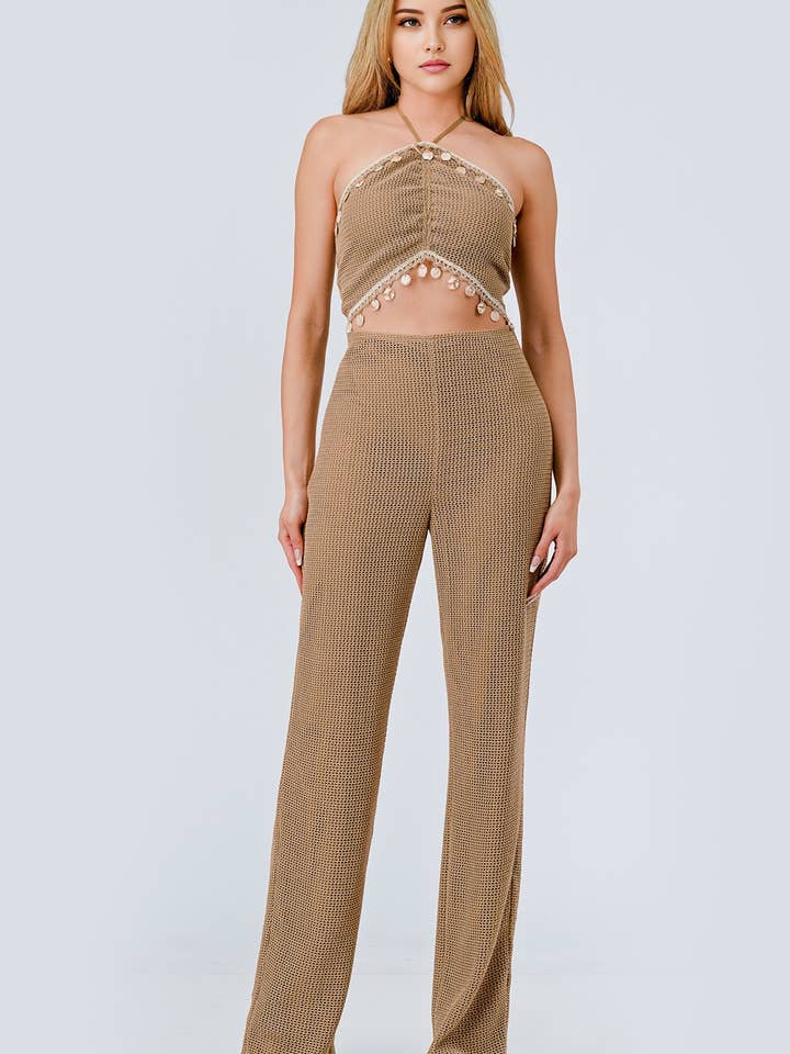 AJKS1125N_GEBREIDE TEXTUUR MET SCHELPENAFWERKING HALTER JUMPSUIT voor wholesale door PRIVY