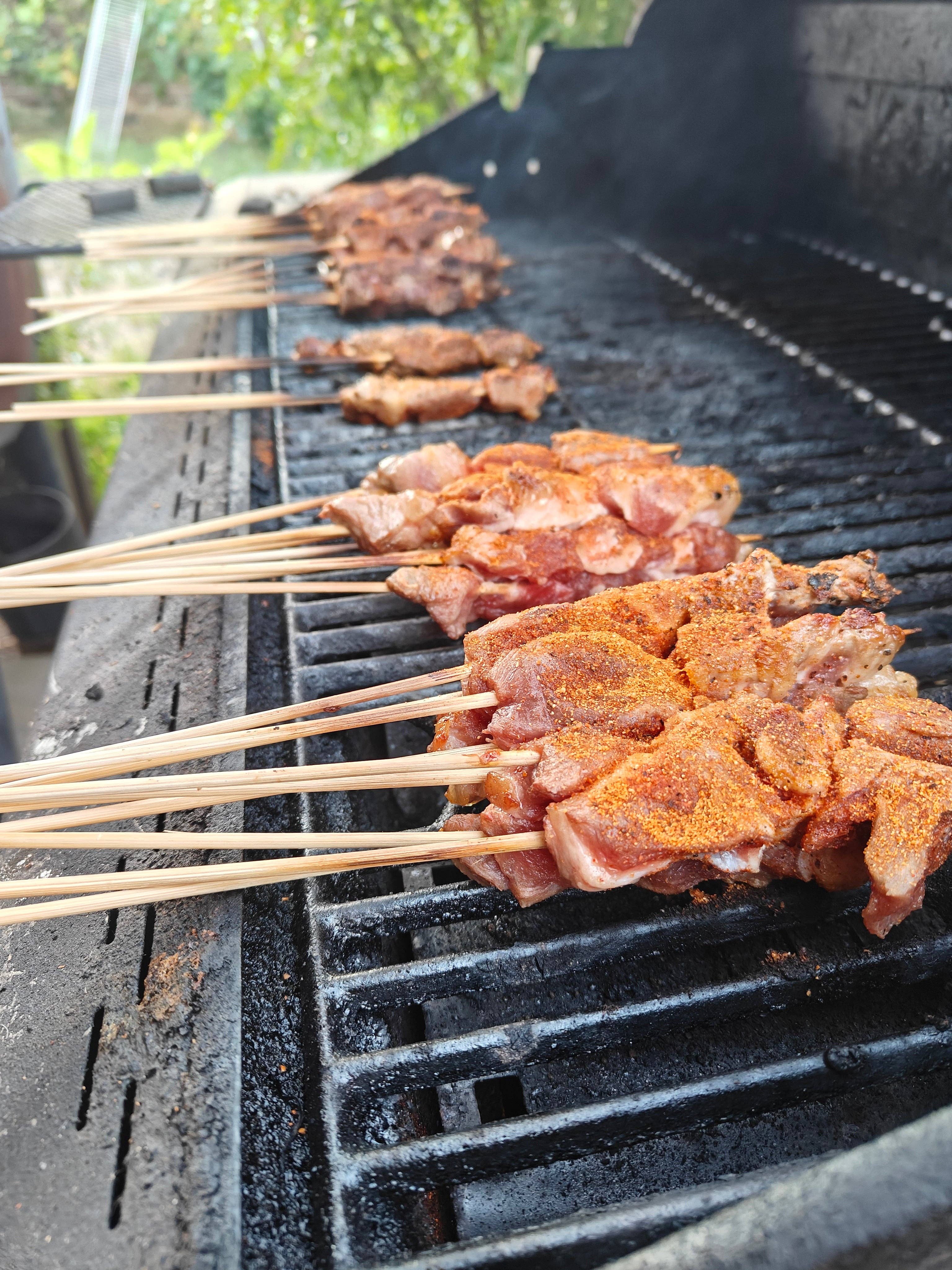 Shake to Elevate – wholesale Dried spice mix – Shake to Elevate - Smokey Sunrise No Salt BBQ Dry Rub Seasoning1