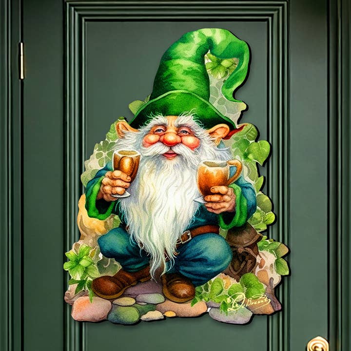 Ghirlanda da Porta con Gnomo di San Patrizio Folletto Irlandese Verde per la vendita all'ingrosso da parte di Designocracy