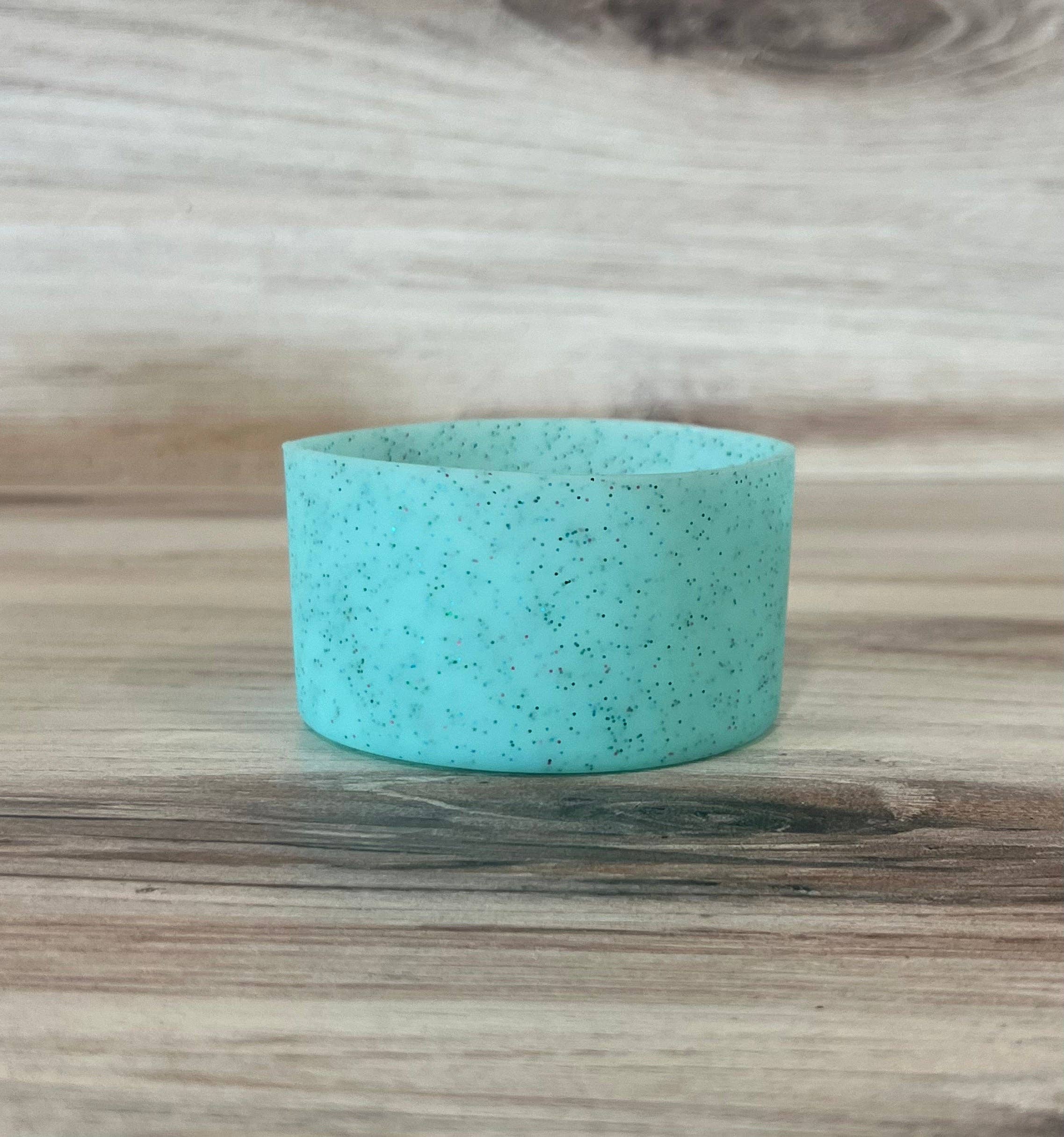 KW Laser Supplies - Wholesale Drink Huggers & Koozies - Decorative Silicone Boot for 30/40oz tumbler3