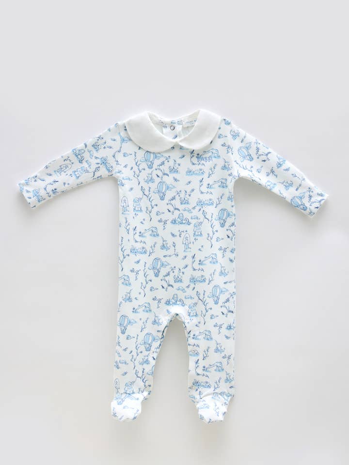 Onesie à pieds pour bébé - Toile De Jouy/Blue pour la vente par Atelier Babbi
