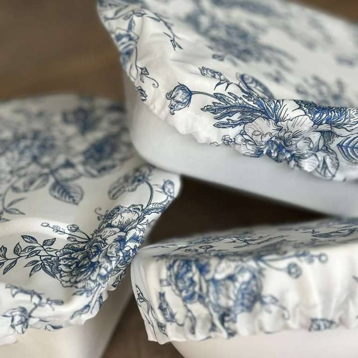 Kit Carson Accessories - Wholesale Food Storage Wrap/Bag - Dish covers - Blue Transferware 7 to15" & 9X13 Casserole pan0