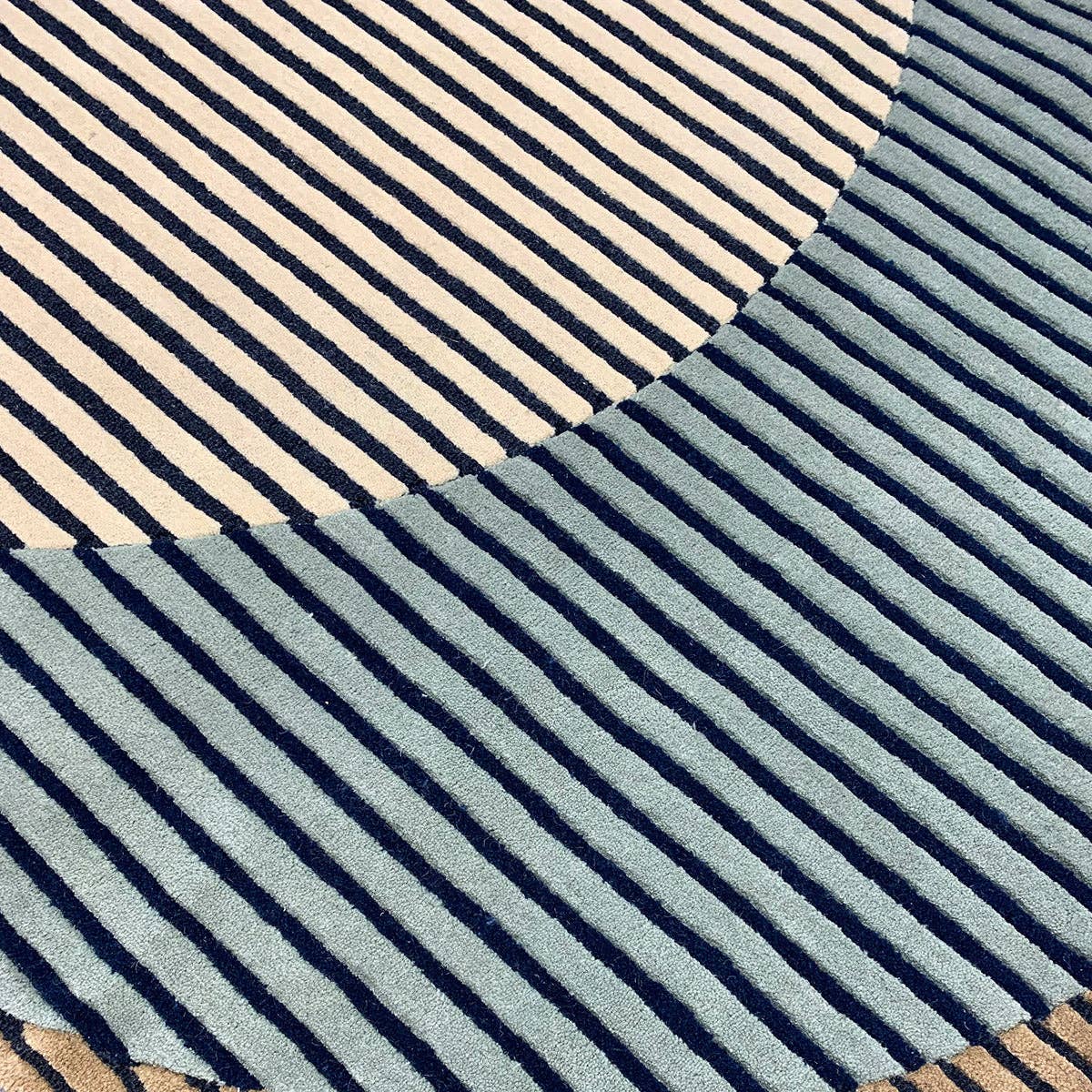 Margo Selby - Wholesale Area Rug - Hand Tufted Area Rug in Indigo - 100% Wool | Logan3