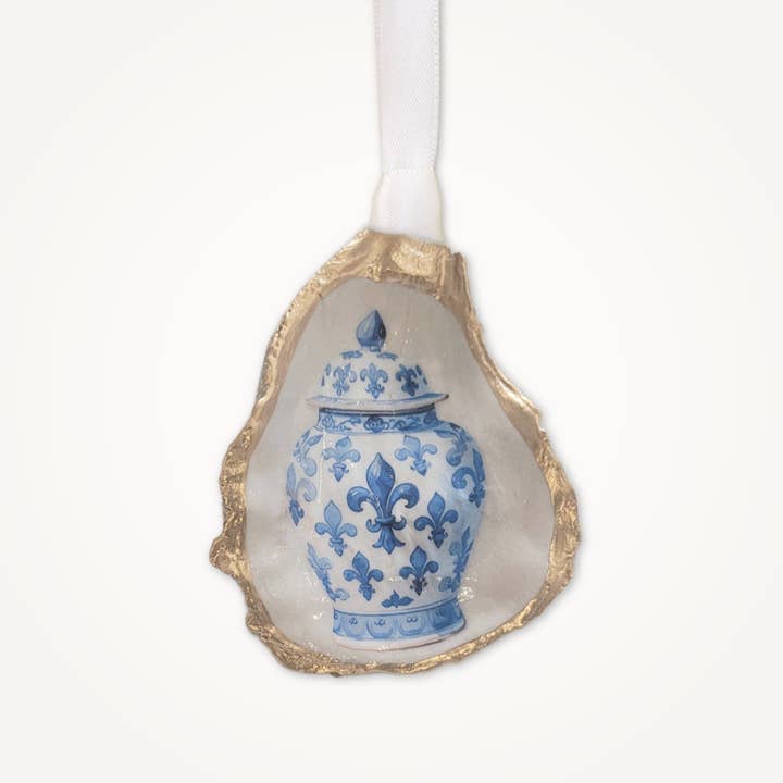Chinoiserie Fleur de Lis Ornament • Oesterschelp voor wholesale door Beatrixbell Handcrafted
