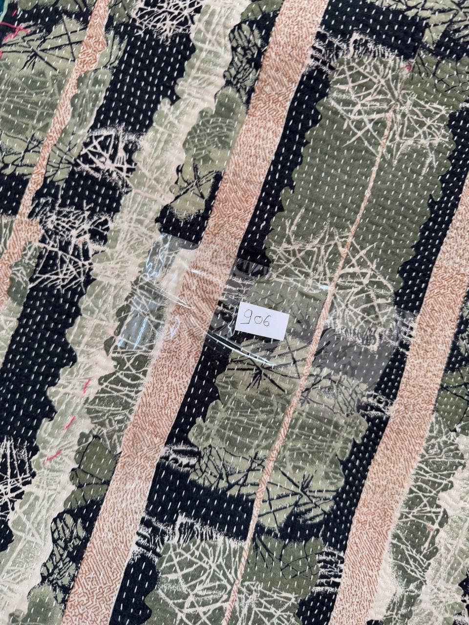 bhavnas boutique – wholesale Quilt – Cotton Fabric Kantha Quilt Timeless Craftsmanship Coverlet 3