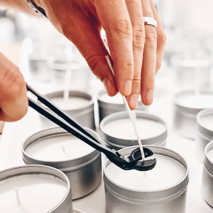 Apple Harvest 8oz Tin Soy Candle for wholesale by j&j candles co.