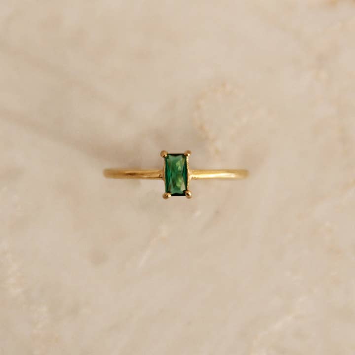 MAIVE - Wholesale Single Stone/Solitaire Ring - CZ Baguette Ring3