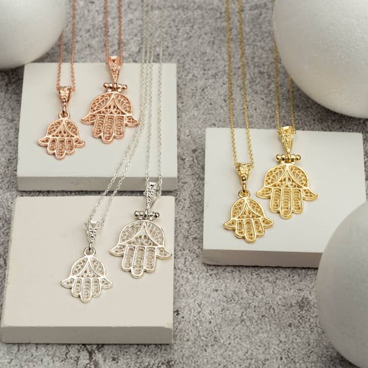Gowa Design – Großhandel Kette mit Anhänger/Charm – Hamsa Collier