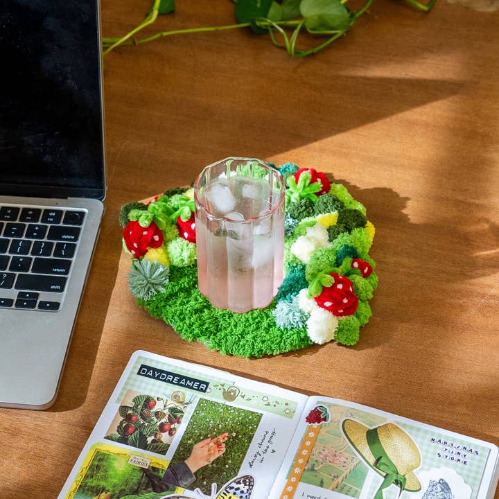 Craft Club - Wholesale DIY Craft Kit - STRAWBERRY - Moss Coaster Kit7