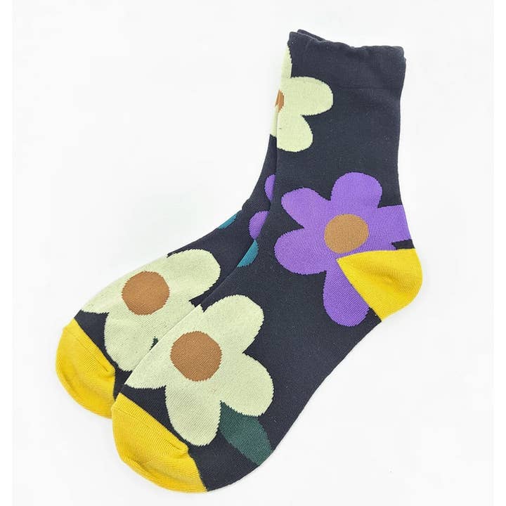 Comfortarians - Wholesale Socks - Women's - Women's Patterned Socks, Knitted Socks, Floral Design Socks0
