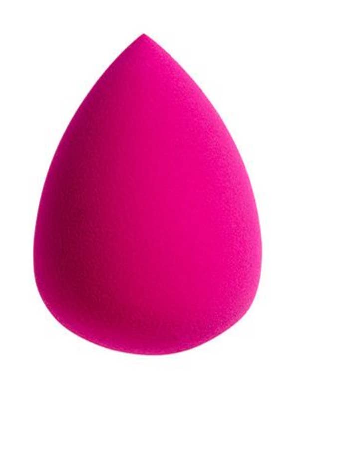 Éponge cosmétique Illuminati Assortiment pour la vente par Babe Cosmetics