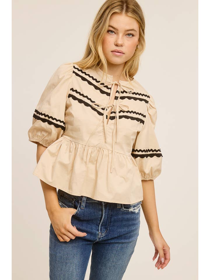 Ultramarine - Wholesale Blouse - Women's - Ric-Rac Half Sleeve Blouse