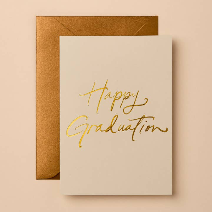 Joyeuse remise des diplômes | Carte de vœux avec signature en feuille pour la vente par Gabrielle & Celine Greeting Cards USA