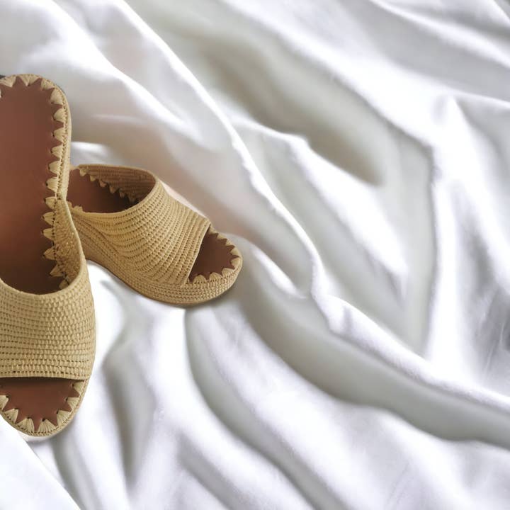 Berberparadise - Wholesale Sandals - Women's - handmade shoes made of natural raffia3