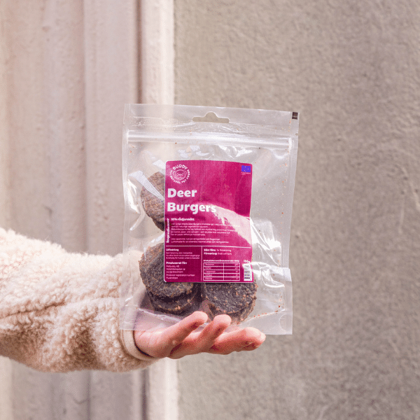 Buddy Pet Foods - Wholesale Pet Treats - Dog - Meaty Burgers - Venison (Deer Burgers) 100g0