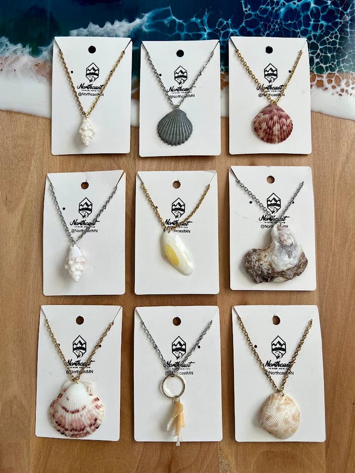 Lot de colliers de coquillages en gros – Ensemble de 9 pour la vente par Northcast LLC