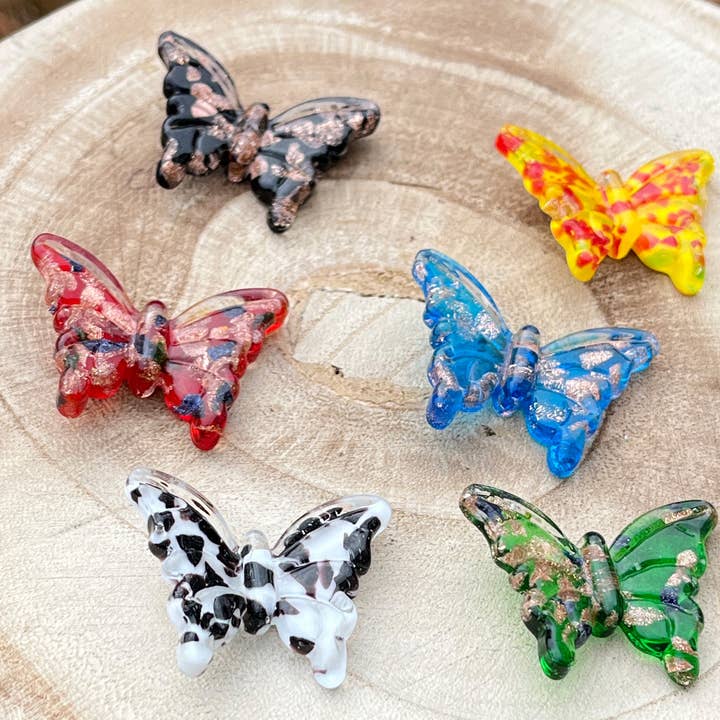 Figura coleccionable pequeña de mariposa para posar de vidrio para venta al por mayor de SHOPGIVECOURAGE