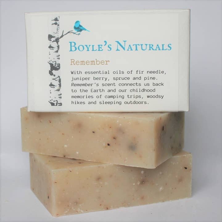 4 oz de savons biologiques Remember (sapin, épicéa, pin) pour la vente par Boyle's Naturals, LLC