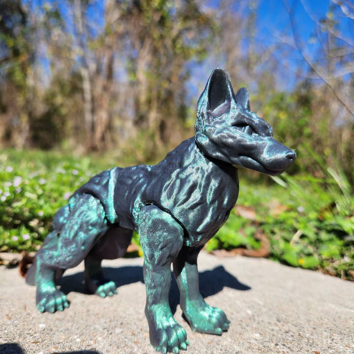 Altered Matter - Wholesale Decorative Figurine - Spirit of the Wild- Wolf