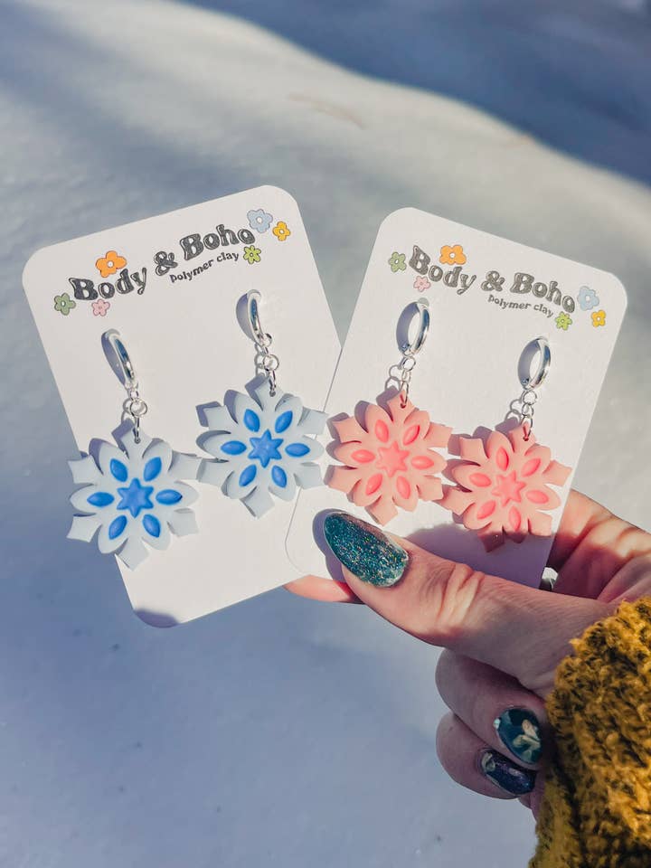 Schneeflocken Huggies Polymer Clay für den Großhandel von Body & Boho