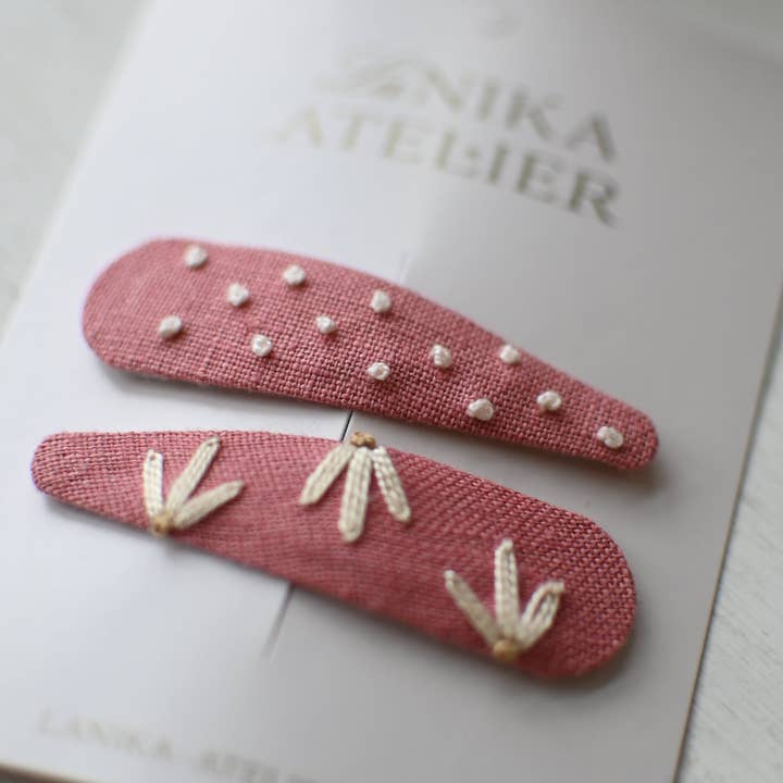 Lanika Atelier, Nika Korošec s.p. - Wholesale Hair Clip - Women's - Hair clips salmon pink bloom + dots hand embroidered0