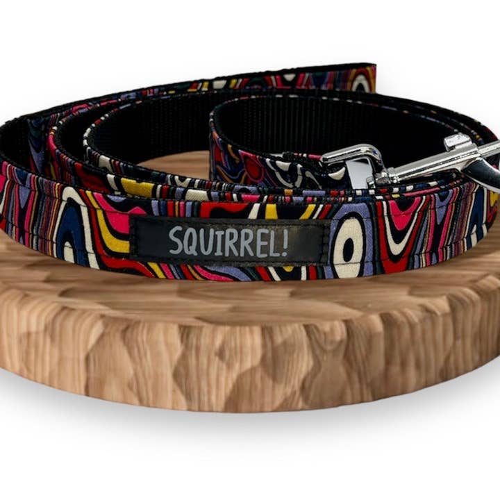 Squirrel! – wholesale Pet leash – Dog – Woody Leash