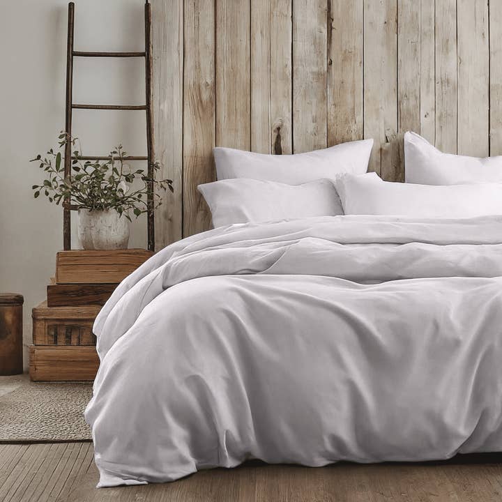 Tache Easy Care Cloud White Duvet Cover Bedding Set (505-CW-DS) for wholesale by Tache Home Fashion
