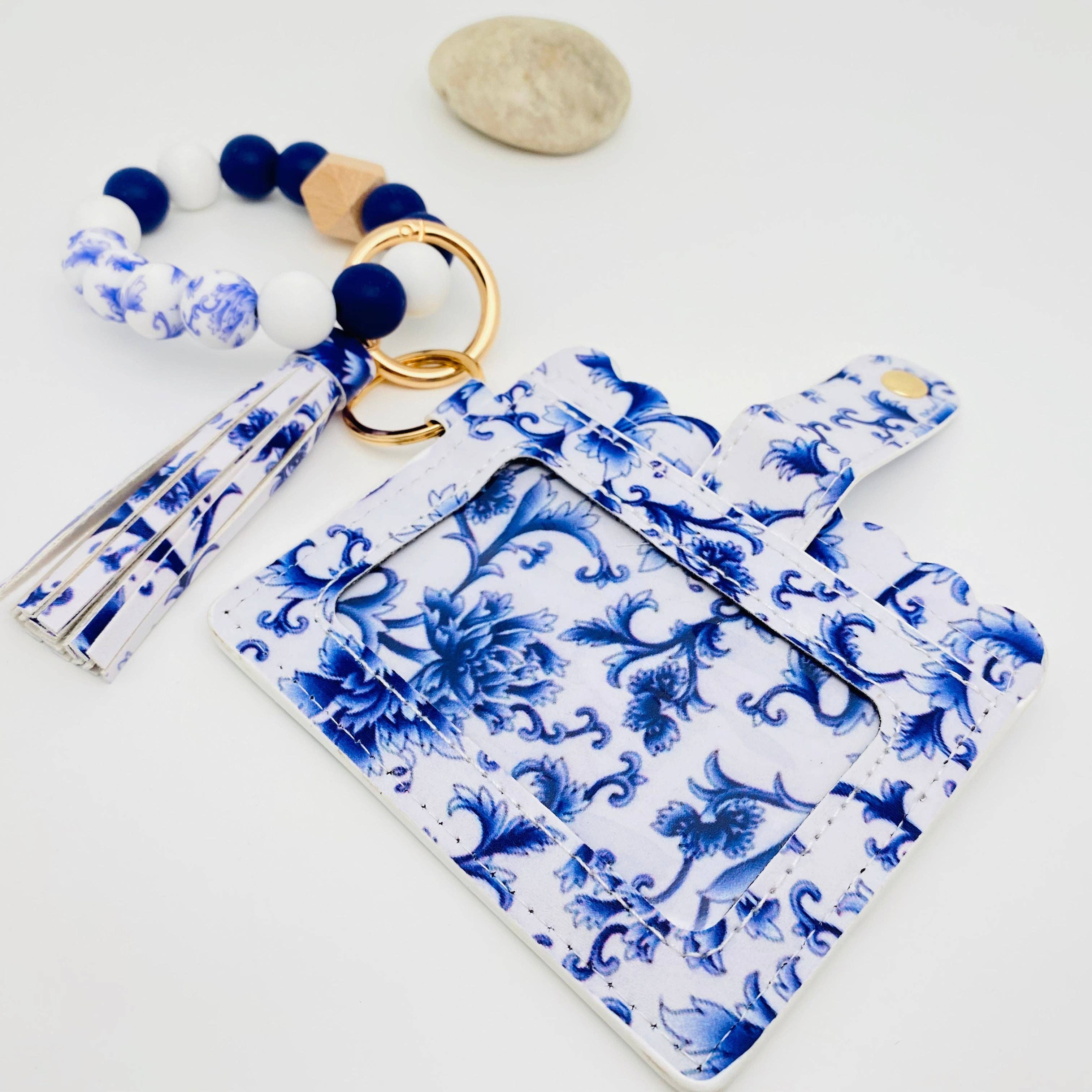 Mio Queena – Engroshandel Nøgleringarmbånd – Silikone perle armbånd tegnebog kvast nøglering5