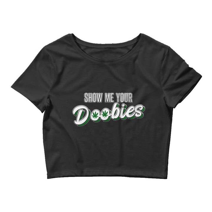 Top corto Show Me Your Doobies de Sparksky & Dutch™ para venta al por mayor de The Closet Junkies