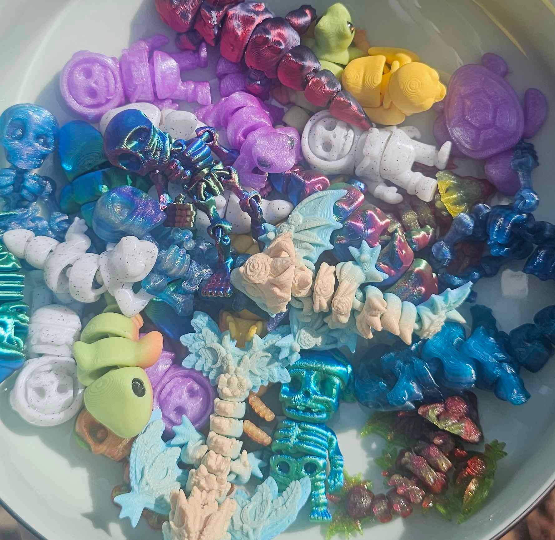 Pretzel Prints – Großhandel Fidget Toy – Kinder – Mini-Kaugummiautomat-Fidget-Spielzeug, kleines Schreibtischhaustier für Kinder1