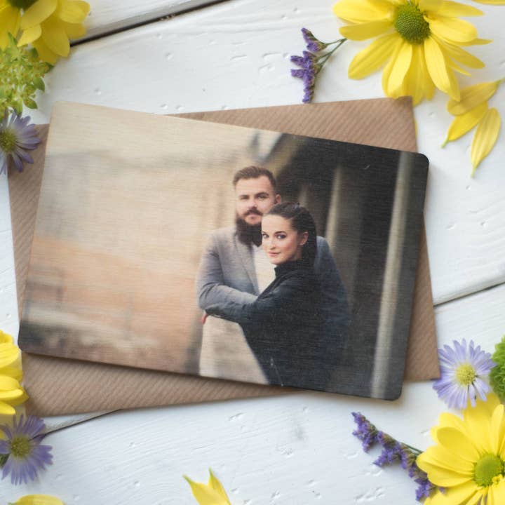 Cartolina fotografica in legno stampata per la vendita all'ingrosso da parte di Dios Designs