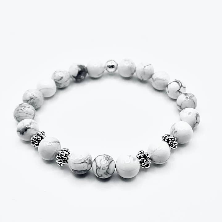 Bracelet Howlite pour la vente par Elena Michele