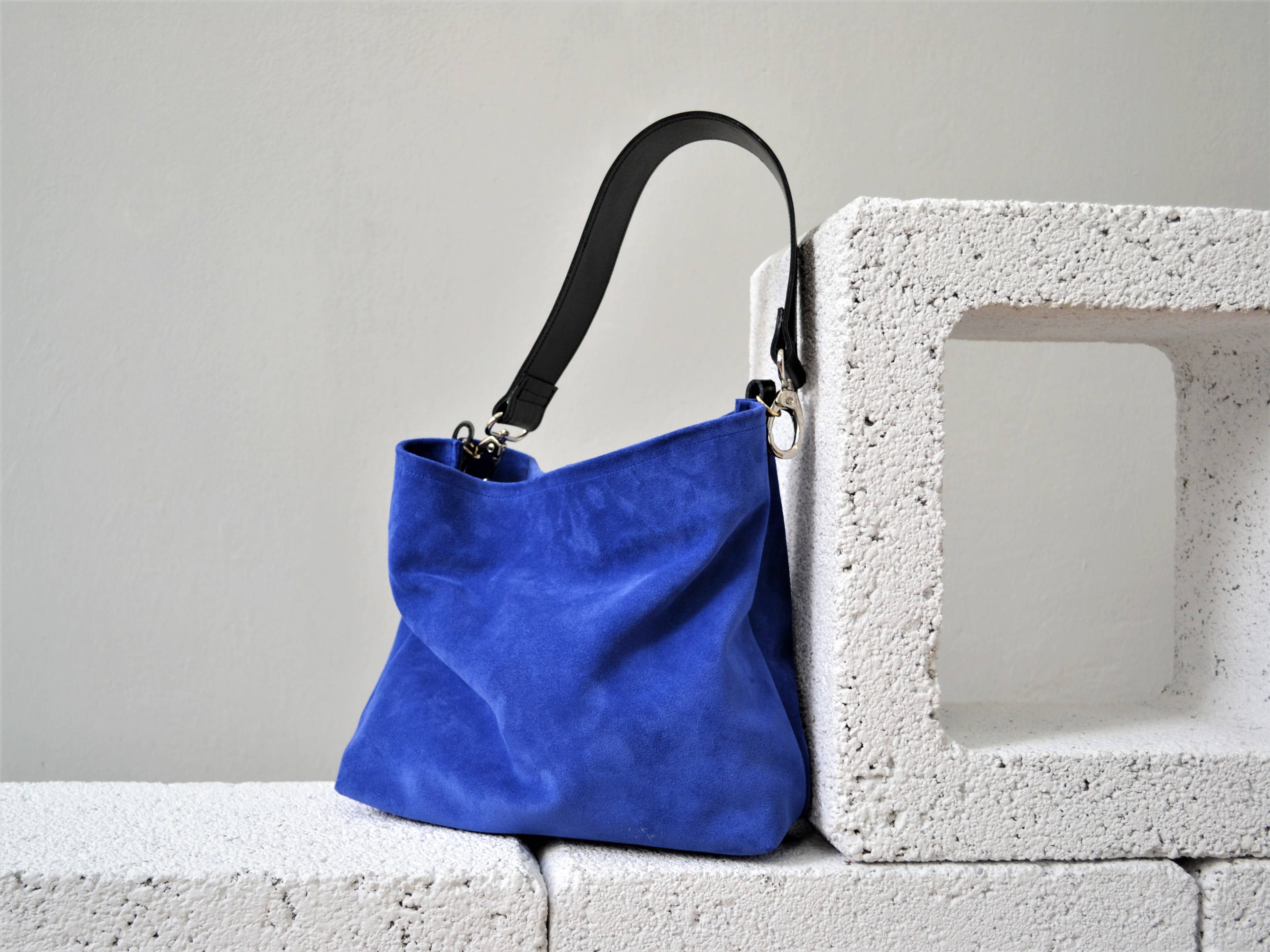 ANA KOUTSI – Engroshandel Skuldertaske – til kvinder – Dioni blød taske i blå3