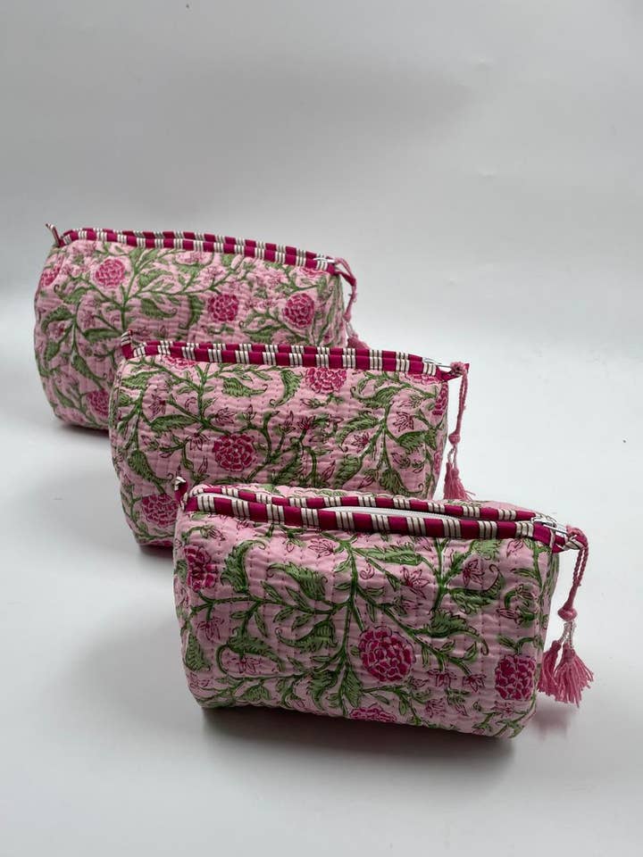 100% bomuld quiltet vaskeposesæt med 3 små, mellem og store for engroshandel hos Funky Yak Ltd