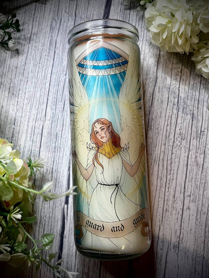 Bougie en forme d'ange gardien pour la vente par Krimson Canvas