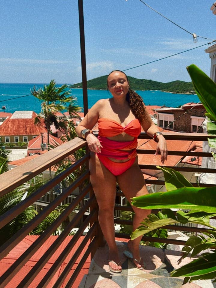 THE SOLEIL for wholesale by RESORT 444